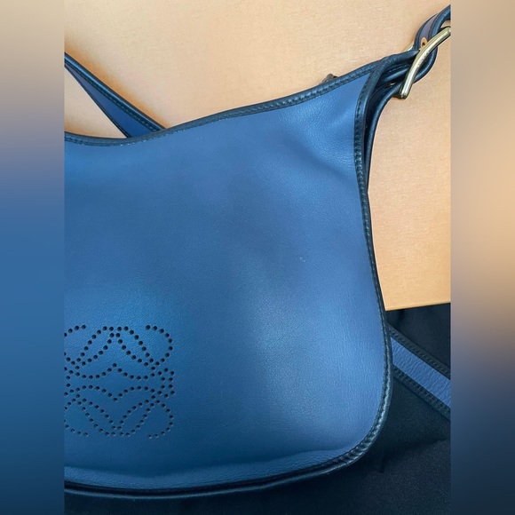 ‼️‼️Sold‼️‼️LOEWE Crossbody Bag♥️ - Picture 4 of 16